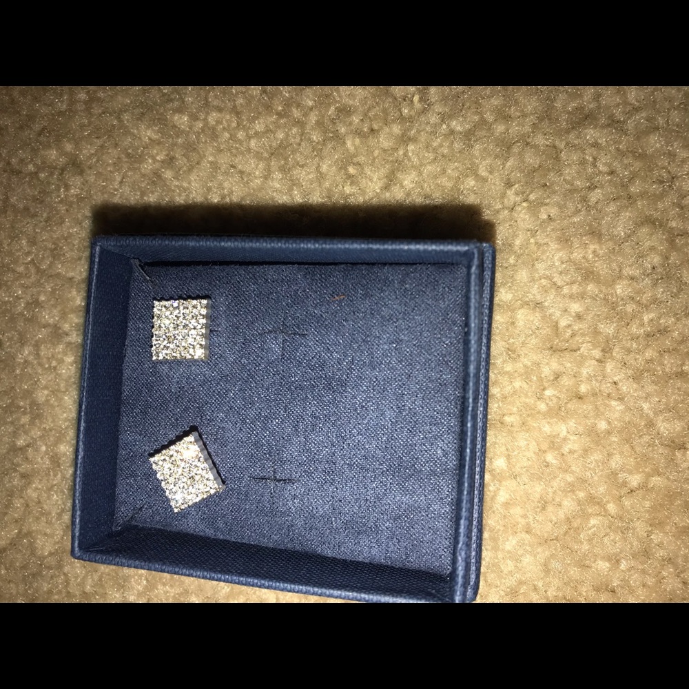 J rose earrings